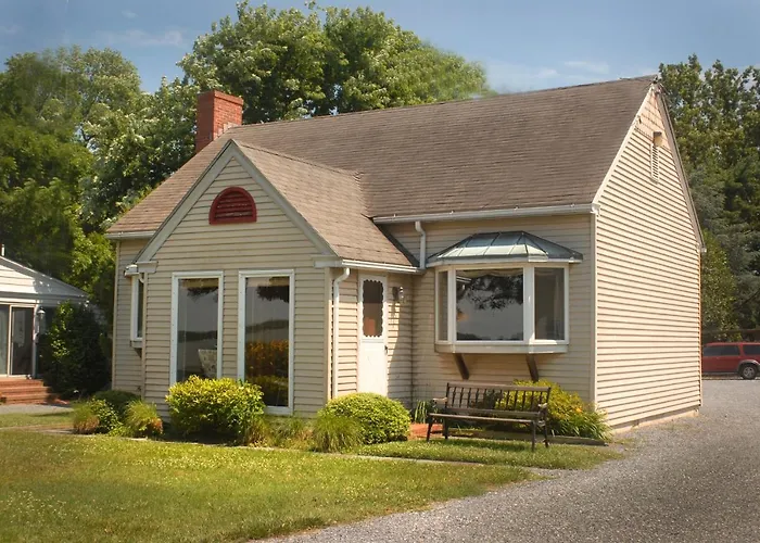 The Robert Morris Inn